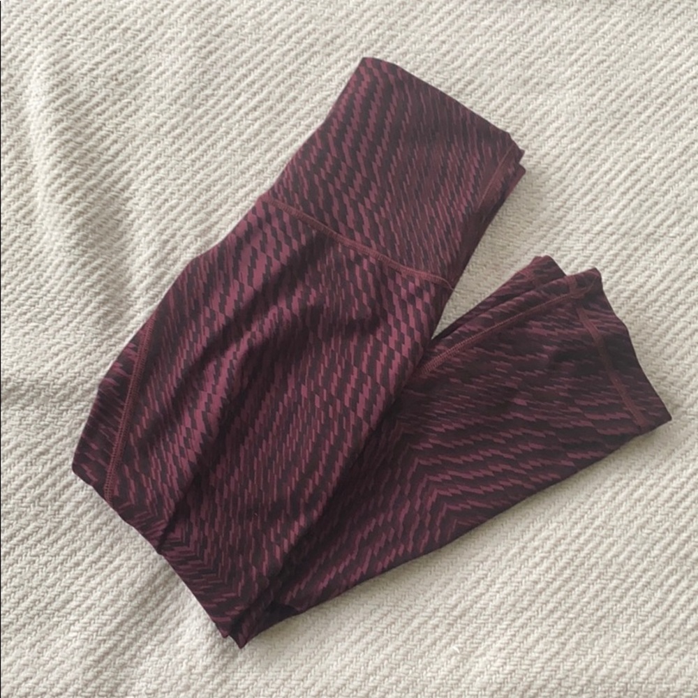 Lululemon Wunder Under leggings